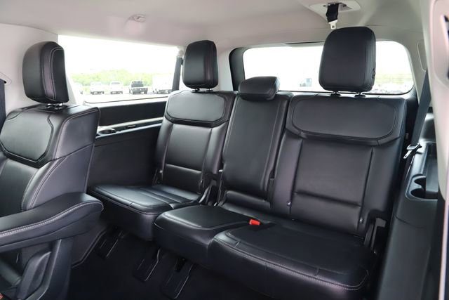 Certified 2025 Ford Expedition Max Platinum AWD/4WD image 27