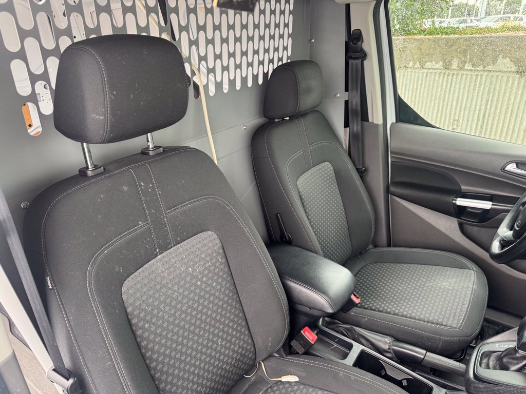 Certified 2019 Ford Transit Connect XLT FWD image 9