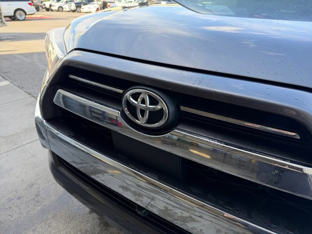 Used 2023 Toyota 4Runner Limited AWD/4WD image 24