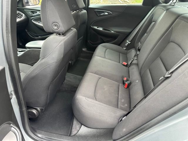 Used 2023 Chevrolet Malibu LS image 24