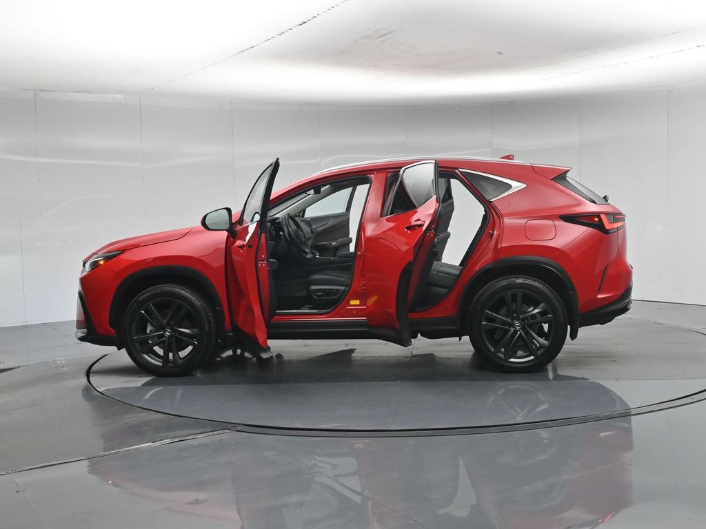 Used 2024 Lexus NX 450h+ AWD w/ Vision Package image 5