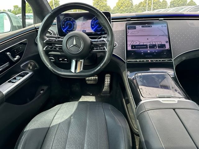 Used 2023 Mercedes-Benz EQE 500 4MATIC Sedan image 12