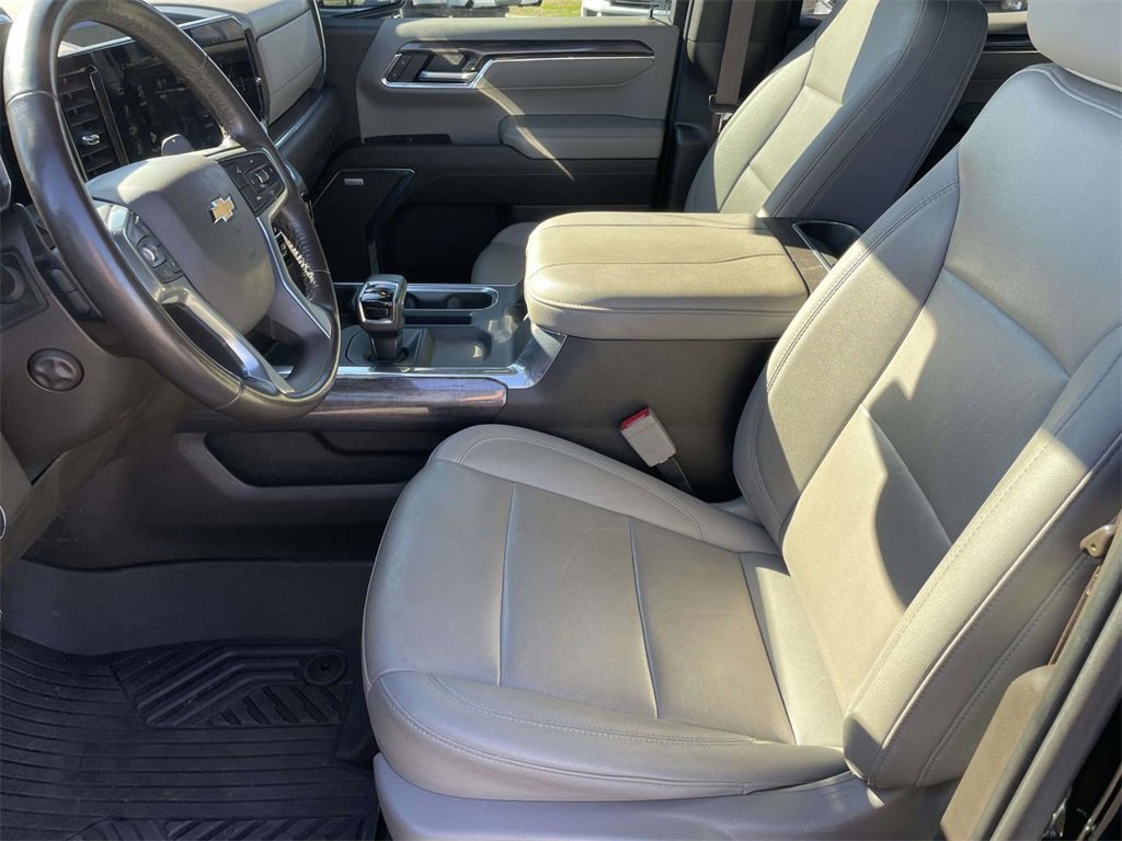 Used 2023 Chevrolet Silverado 1500 LTZ w/ LTZ Convenience Package II image 13
