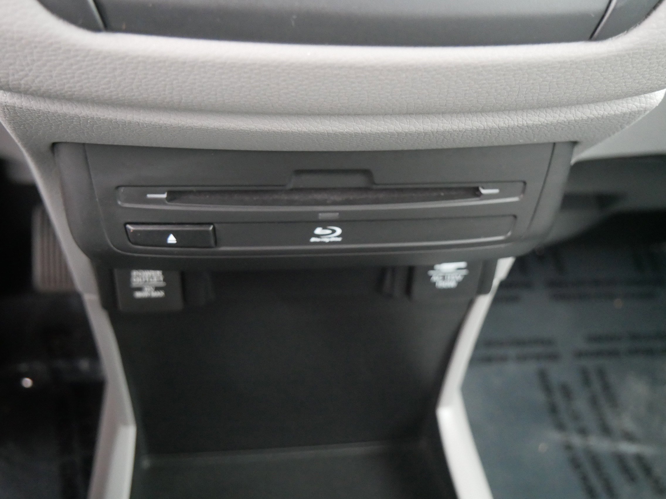 Used 2018 Honda Odyssey EX-L image 32