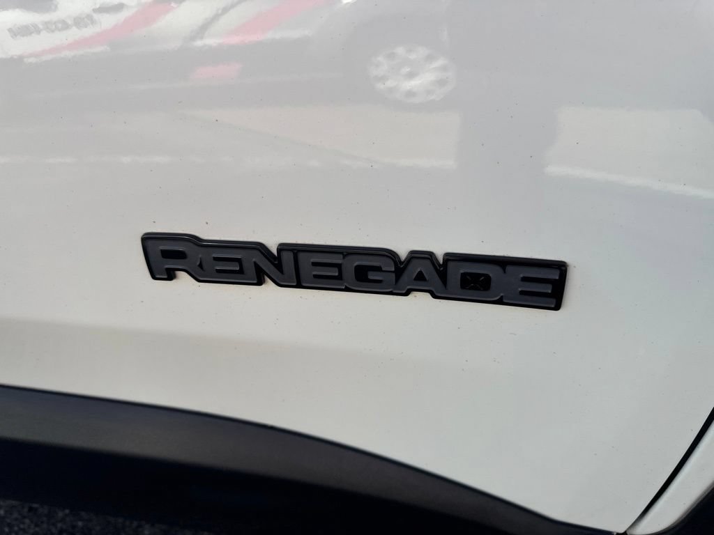 Used 2020 Jeep Renegade Altitude AWD/4WD image 40