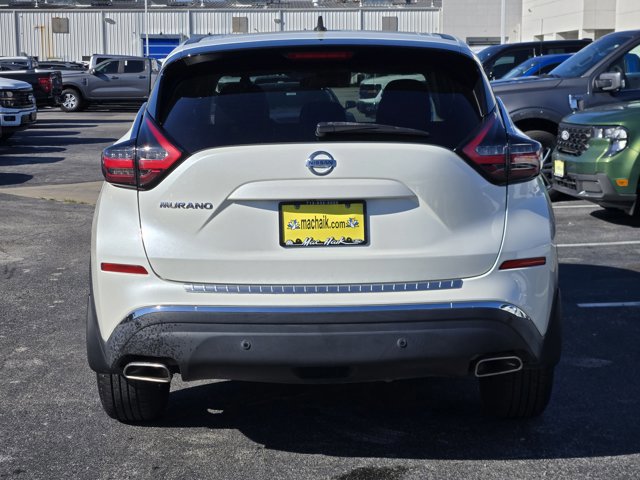 Used 2022 Nissan Murano S image 4