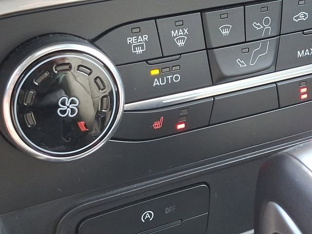 Certified 2018 Ford EcoSport Titanium AWD/4WD image 24
