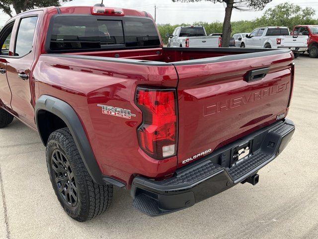 Used 2026 Chevrolet Colorado Trail Boss AWD/4WD image 14