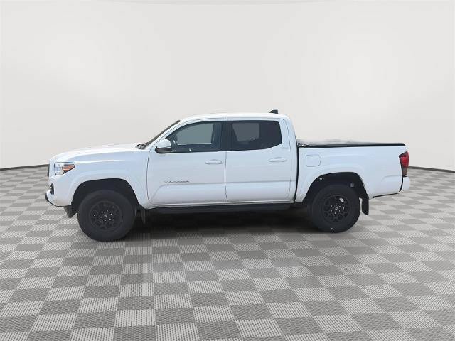 Used 2022 Toyota Tacoma SR5 w/ Technology Package AWD/4WD image 2