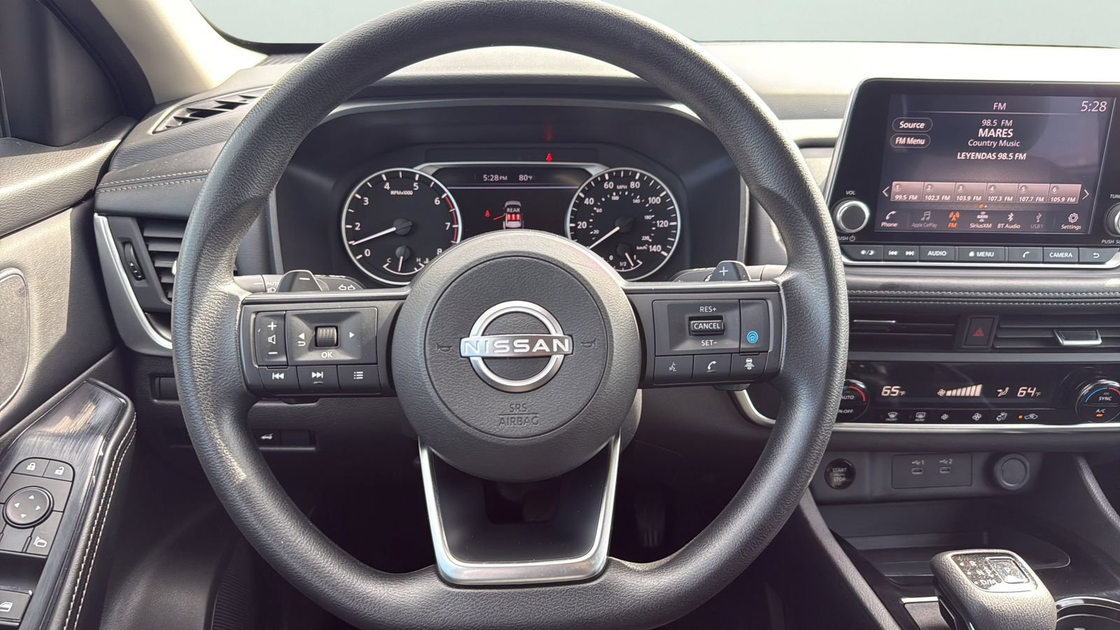 Used 2024 Nissan Rogue SV FWD image 14