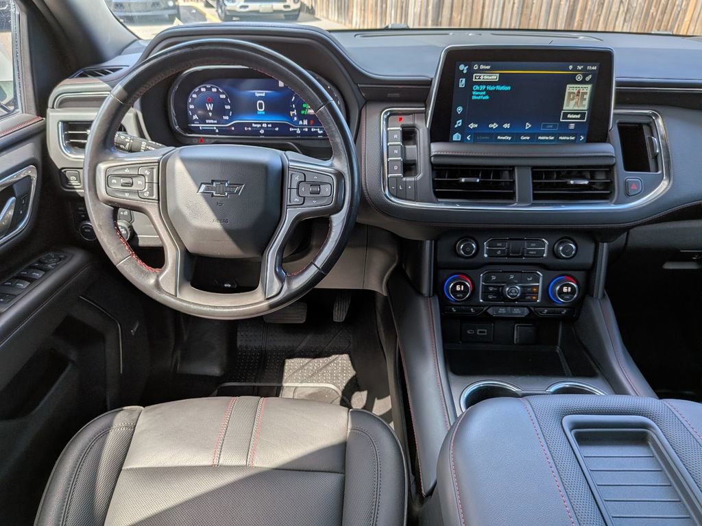 Used 2022 Chevrolet Suburban RST w/ Sport Performance Package image 17