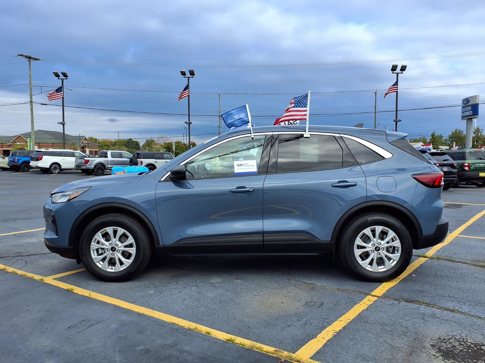 Certified 2024 Ford Escape Active AWD/4WD image 24