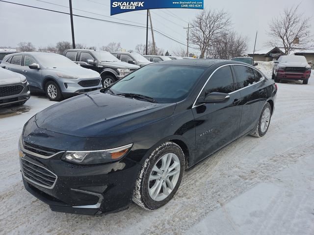 Used 2017 Chevrolet Malibu LT image 11