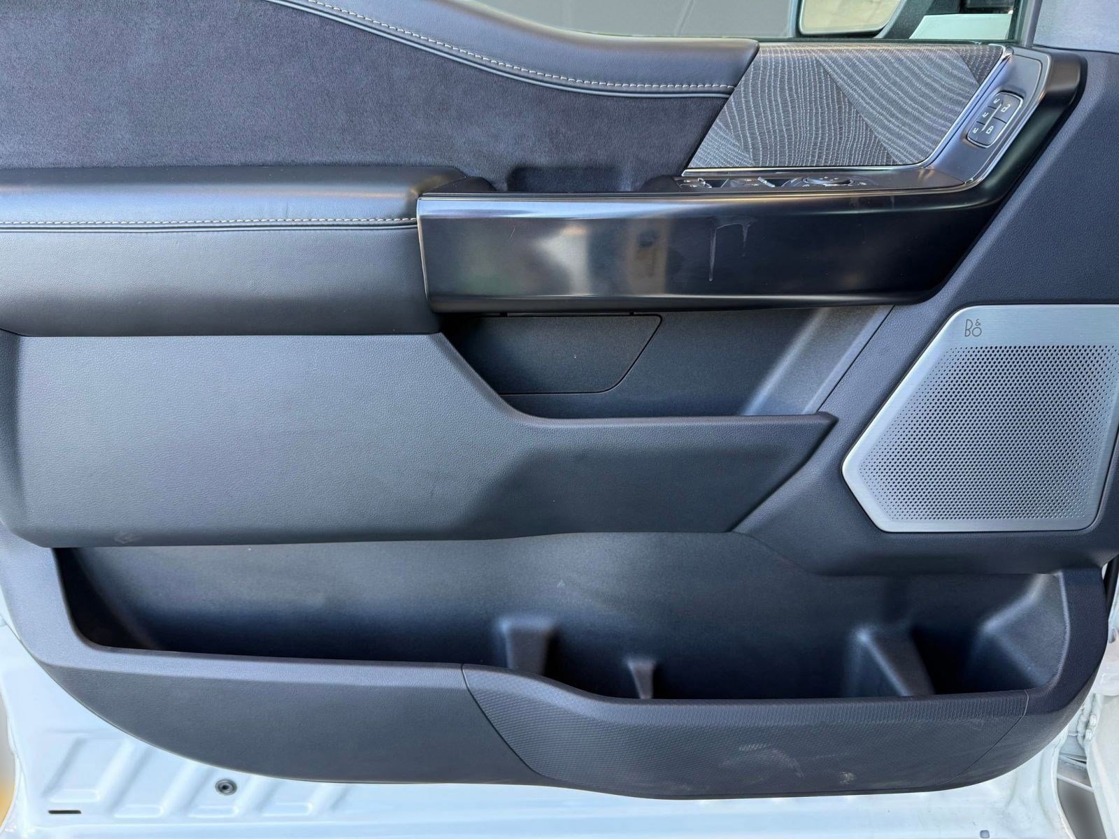 Certified 2022 Ford F150 Platinum w/ Equipment Group 701A High image 23