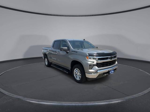 Used 2026 Chevrolet Silverado 1500 LT AWD/4WD image 2