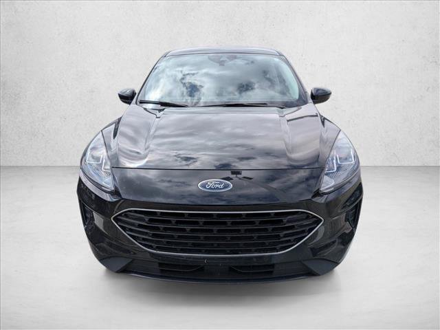 Certified 2022 Ford Escape SE w/ SE Sport Appearance Package FWD image 2