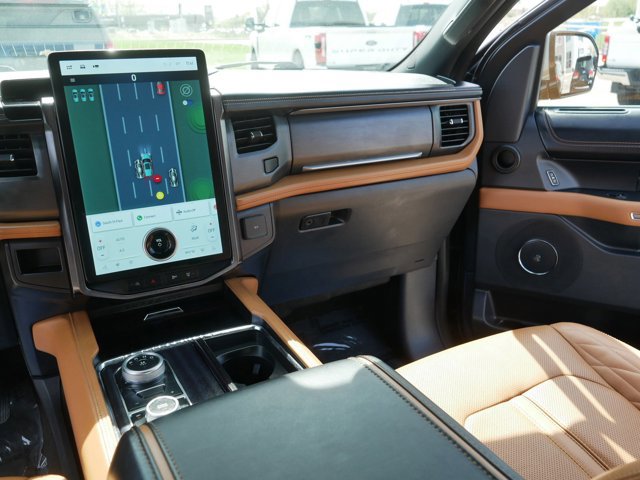 Certified 2022 Ford Expedition Platinum AWD/4WD image 23