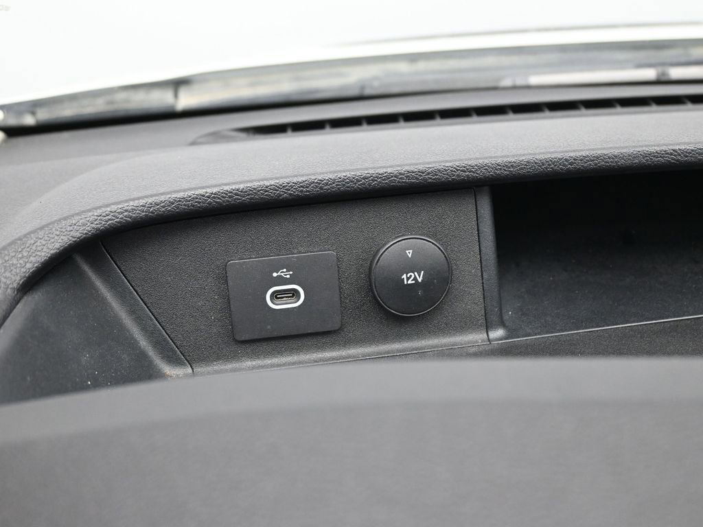 Certified 2023 Ford Transit 250 Low Roof image 15