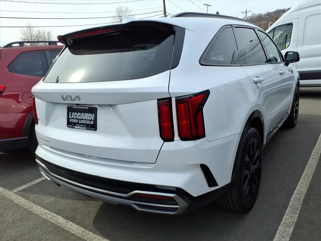 Used 2023 Kia Sorento SX image 5