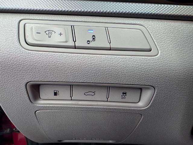 Used 2018 Hyundai Sonata SE FWD image 17