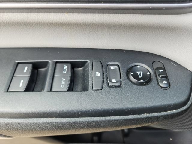 Used 2017 Honda CR-V EX-L image 30