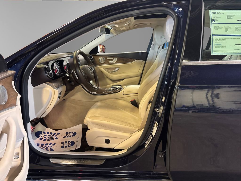 Used 2018 Mercedes-Benz E 300 4MATIC image 9