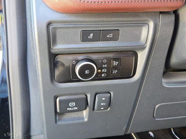 Certified 2023 Ford Expedition Limited image 28