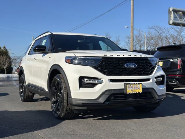 Certified 2023 Ford Explorer ST-Line image 8