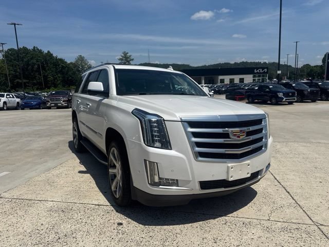 Used 2019 Cadillac Escalade Luxury AWD/4WD image 6