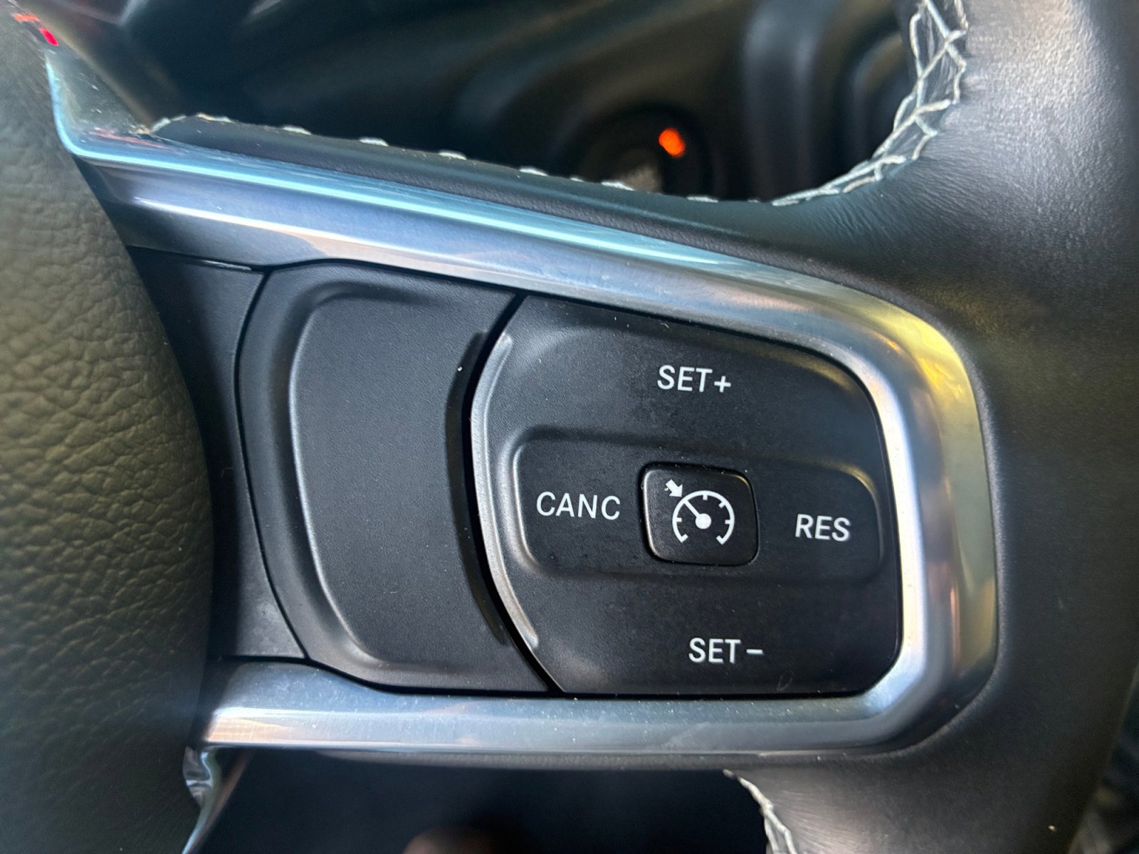 Used 2021 Jeep Wrangler Unlimited Sahara w/ Safety Group image 19