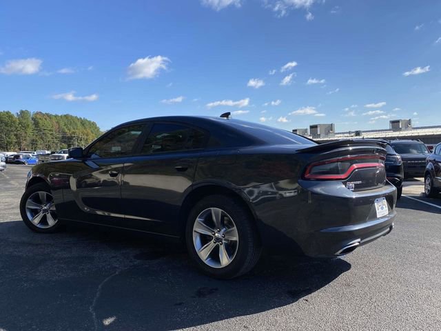 Used 2018 Dodge Charger SXT Plus image 3