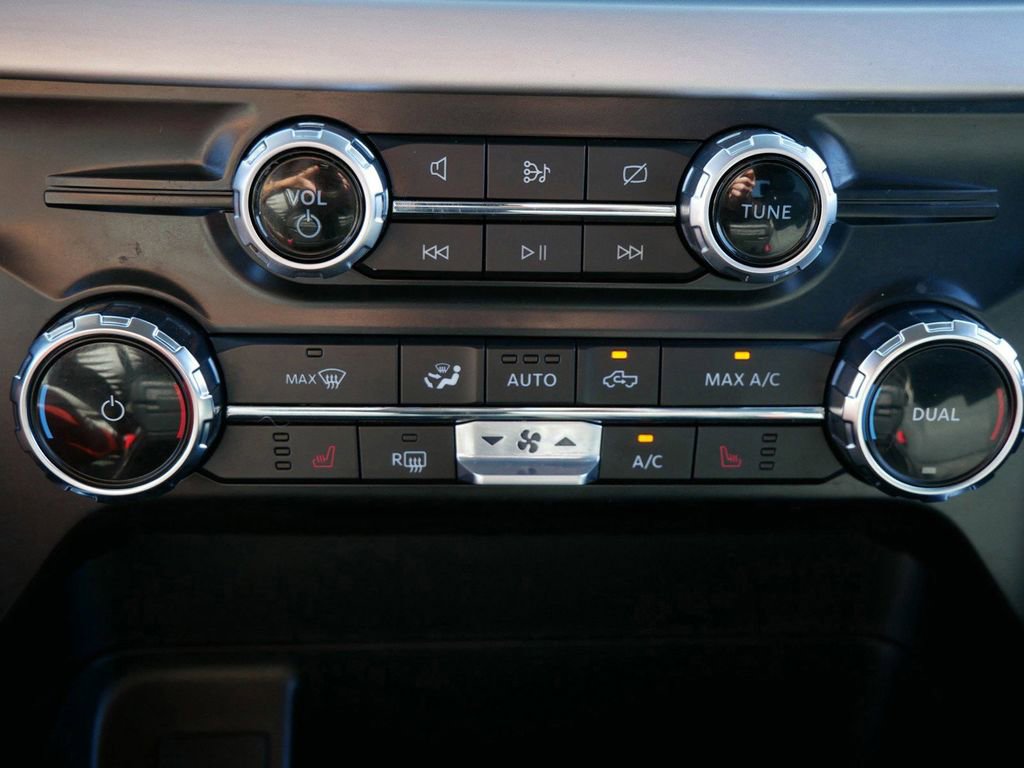 Certified 2022 Ford F150 XLT w/ Equipment Group 302A High image 26