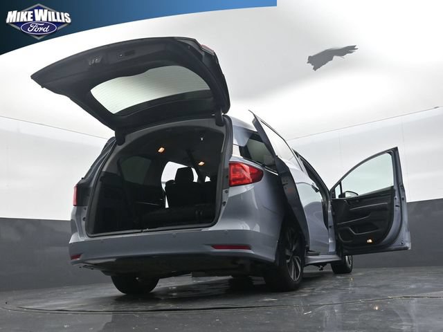 Used 2023 Honda Odyssey Touring image 29