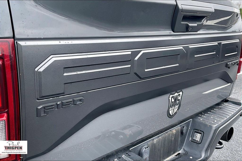Certified 2018 Ford F150 Raptor w/ Equipment Group 802A Luxury image 8