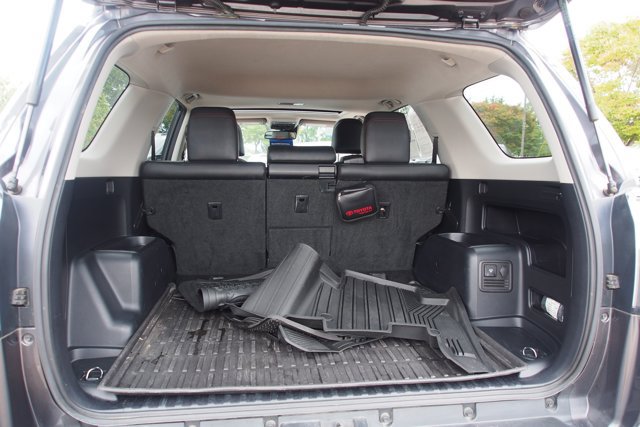 Used 2021 Toyota 4Runner TRD Off-Road Premium w/ Moonroof Package AWD/4WD image 16