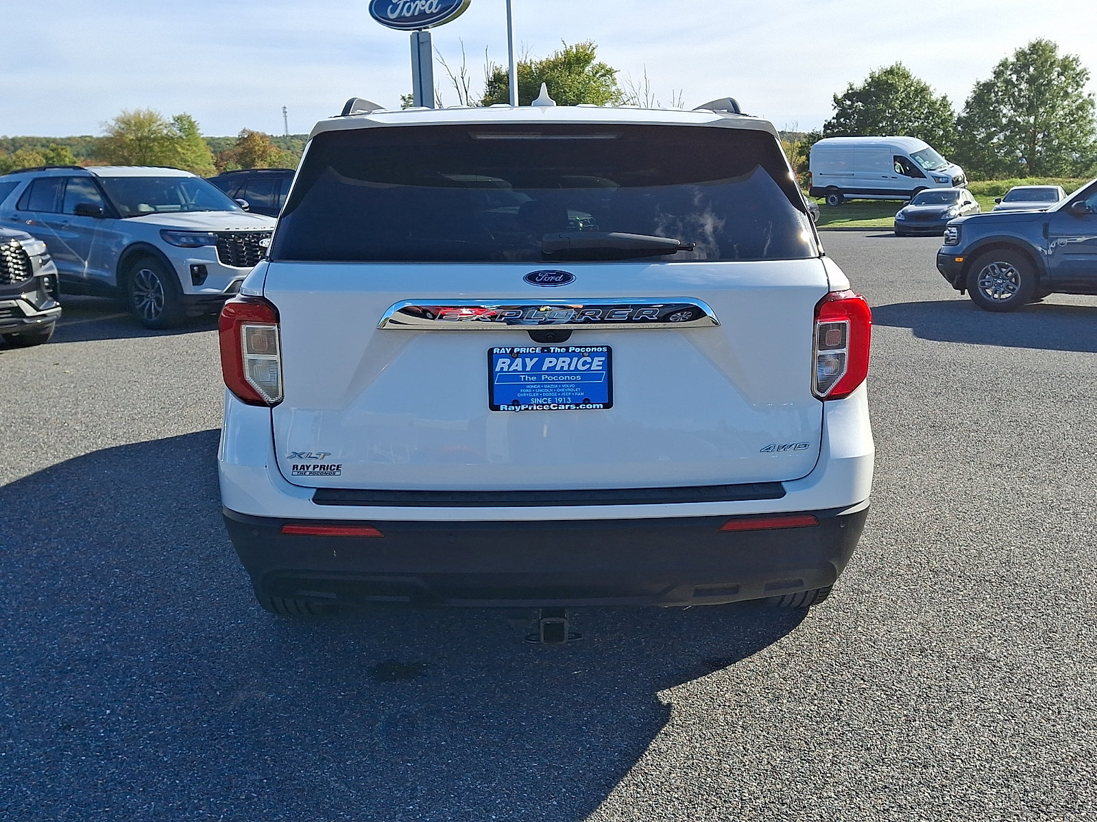 Certified 2023 Ford Explorer XLT AWD/4WD image 6