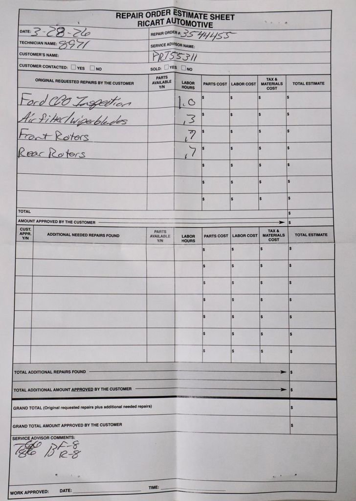 Used 2024 Chevrolet Equinox LT w/ LPO, Floor Liner Package image 5