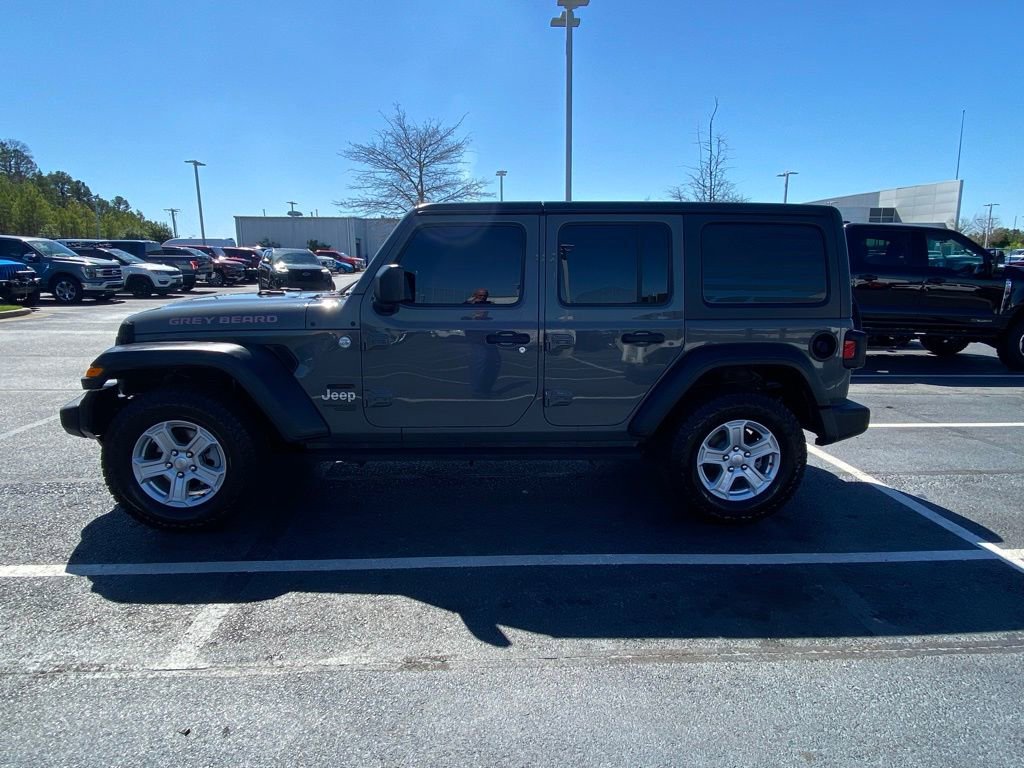 Used 2019 Jeep Wrangler Unlimited Sport S image 4