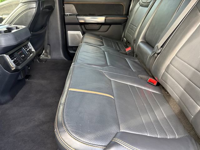 Certified 2024 Ford F250 Platinum w/ FX4 Off-Road Package AWD/4WD image 18