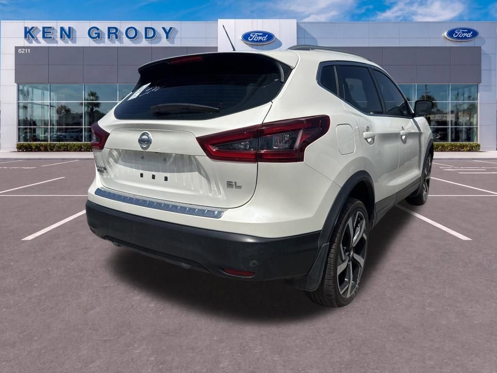 Used 2020 Nissan Rogue Sport SL w/ Premium Package FWD image 5