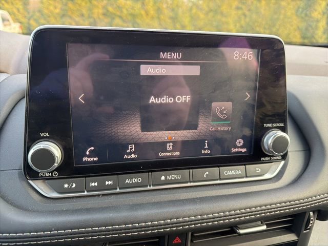 Used 2021 Nissan Rogue S image 17