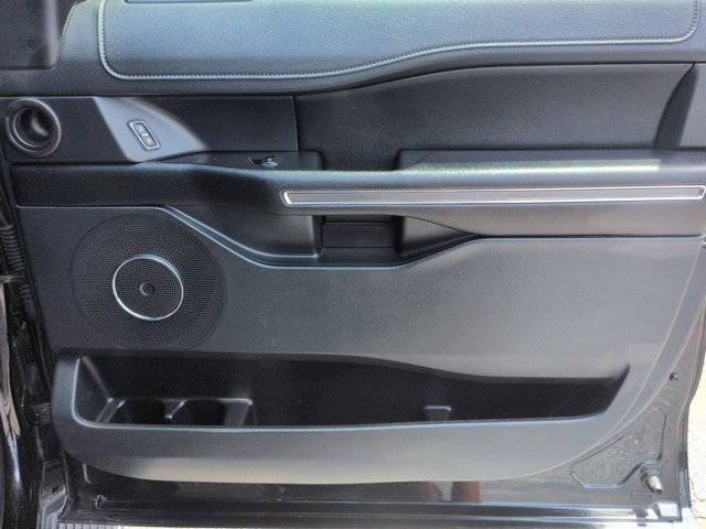 Certified 2020 Ford Expedition XLT w/ Equipment Group 202A RWD image 34