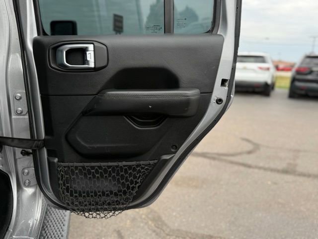 Used 2021 Jeep Wrangler Unlimited Sahara image 31