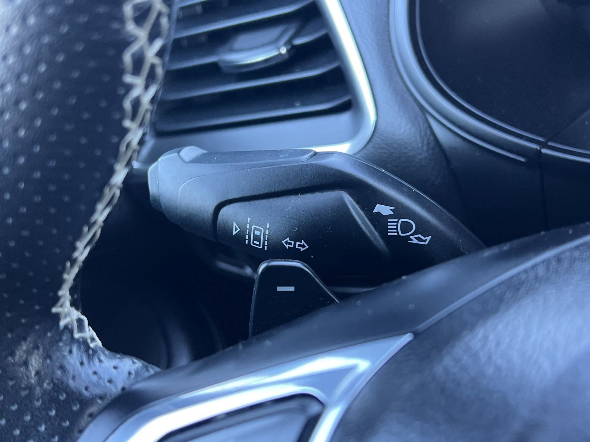 Certified 2023 Ford Edge ST image 17