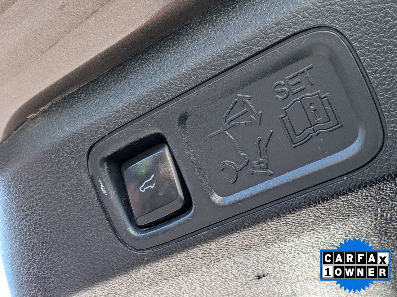 Certified 2019 Ford Expedition XLT w/ Equipment Group 202A AWD/4WD image 15