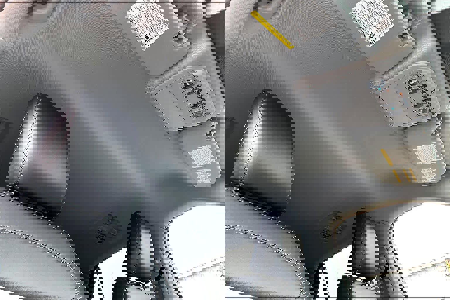 Certified 2022 Ford Explorer XLT w/ Equipment Group 202A image 15