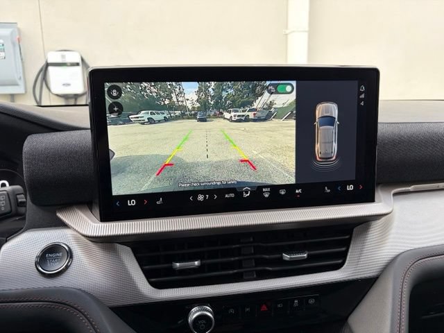 Certified 2025 Ford Explorer Active RWD image 17
