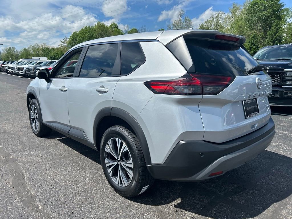 Used 2023 Nissan Rogue SV FWD image 6