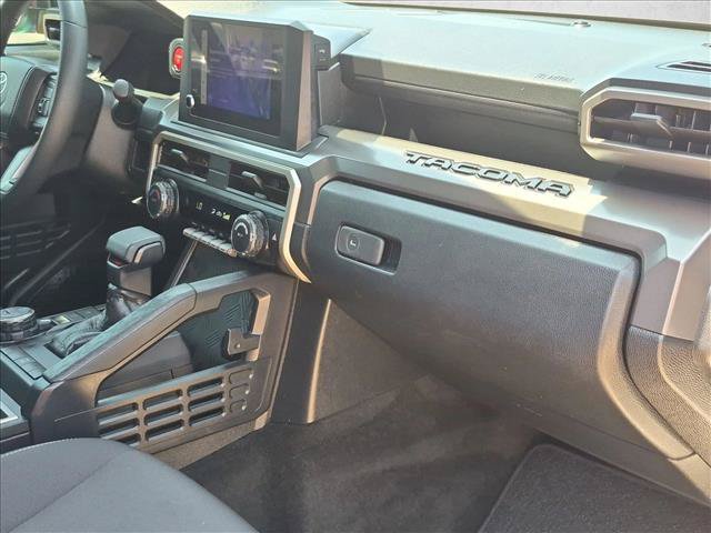 Used 2024 Toyota Tacoma TRD Off-Road AWD/4WD image 20