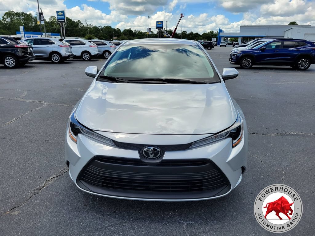 Used 2024 Toyota Corolla LE FWD image 10